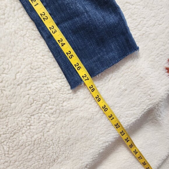 DKNY Jeans Soho Skinny Blue Dark Wash Mid Rise Size 4 (28x27) Stretch - Picture 9 of 9